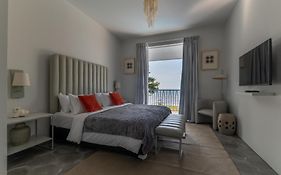 Lusa Beach Studios